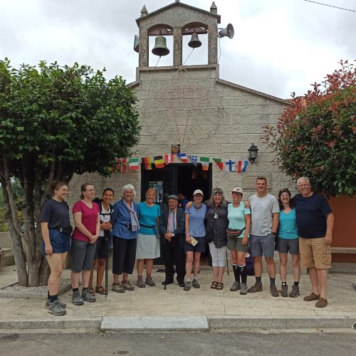Group outisde chapel
